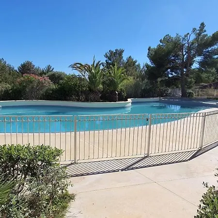 Les Terrasses Du Liouquet Apartamento La Ciotat